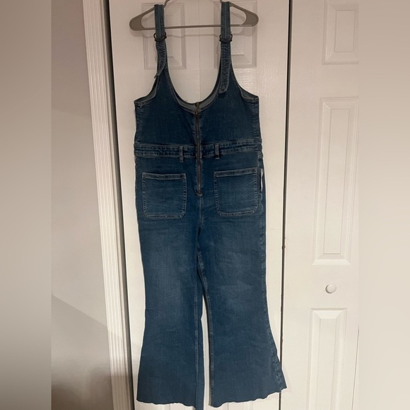 AE Stretch Denim Flare Overall - Picture 4 of 8
